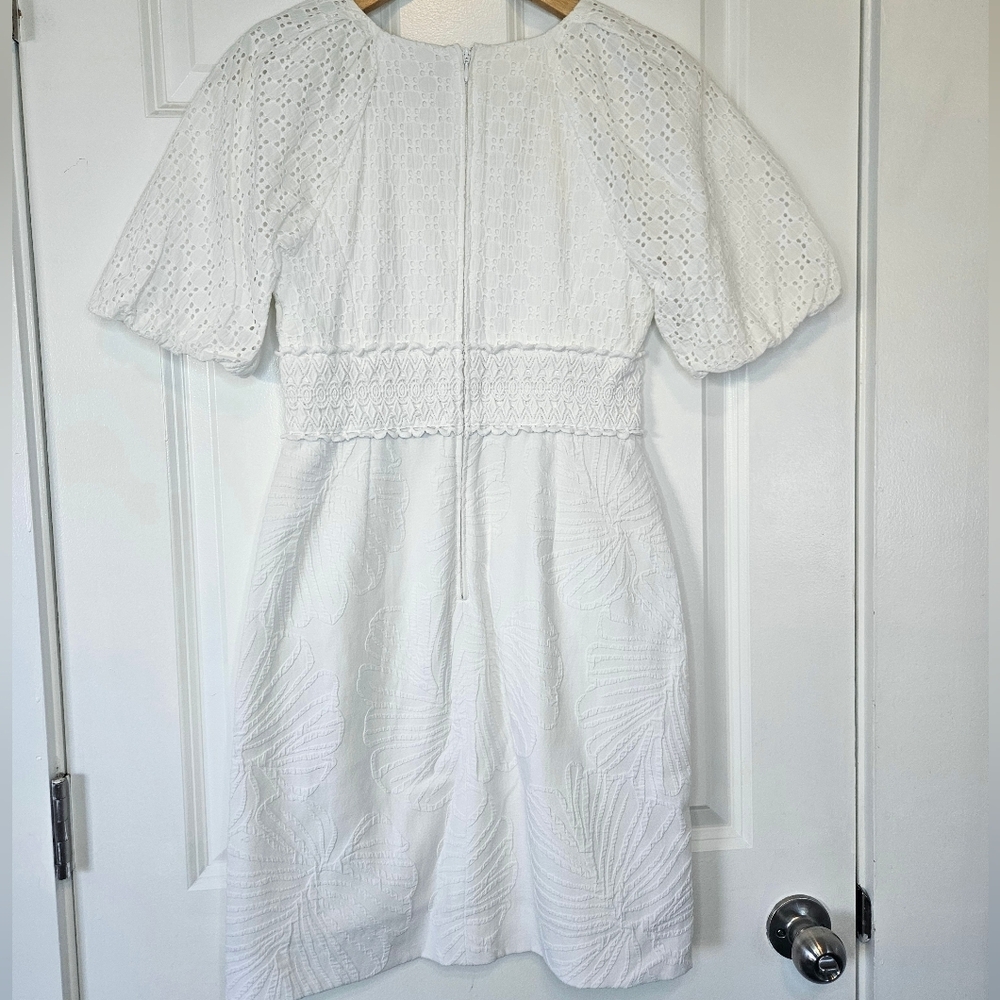 LILLY PULITZER Jazlyn Puff Sleeve Eyelet Jacquard Dress in Resort White XS 0 - Picture 6 of 9